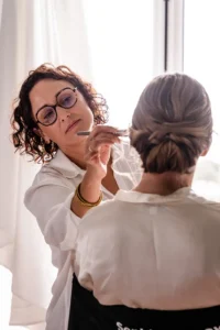 maquilleuse et coiffeuse
