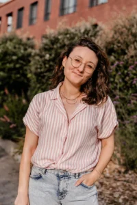 portrait de la photographe artemesiaphotographie à nantes